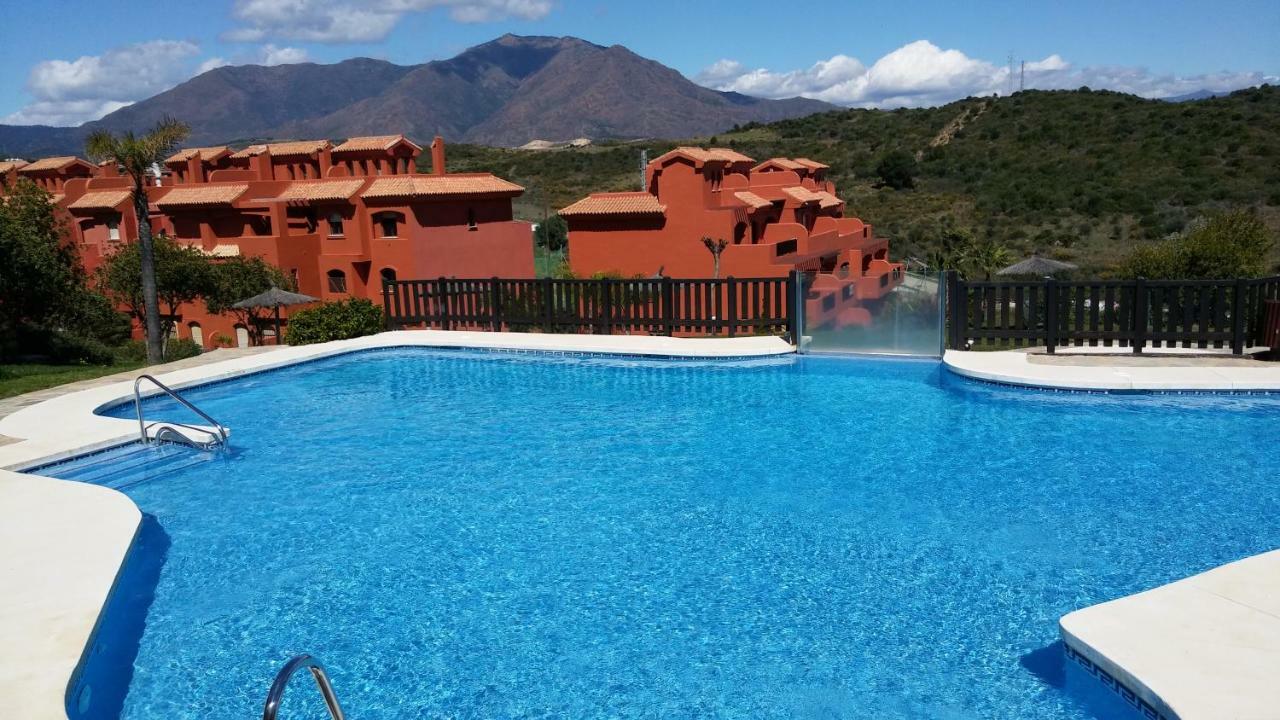 Costa Galera Διαμέρισμα Εστεπόνα Εξωτερικό φωτογραφία